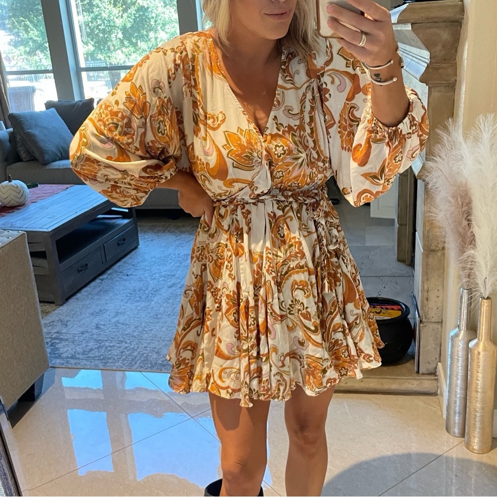 Mini dress